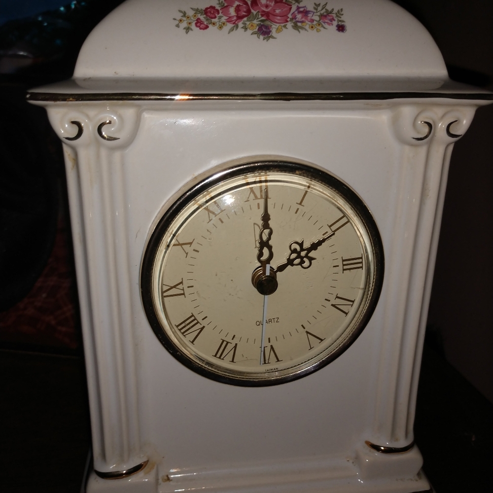 Paul Sebastian Limited Edition 1993 Porcelain Mant